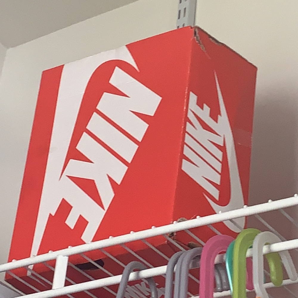 nike - Picture 4 of 4